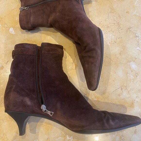 PRADA low brown suede boots - size 10.5 - Picture 1 of 11